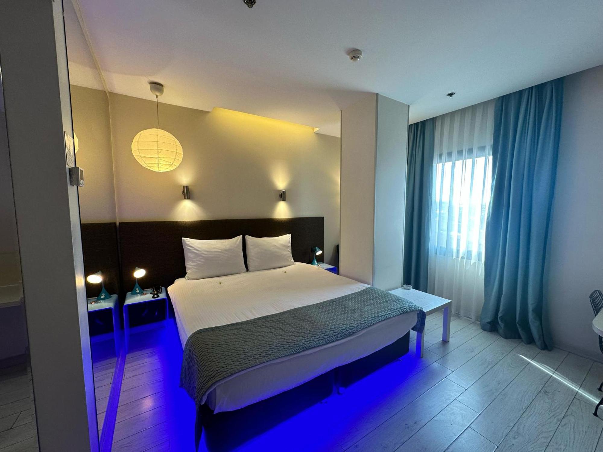 Tempo Hotel 4Levent Isztambul Kültér fotó