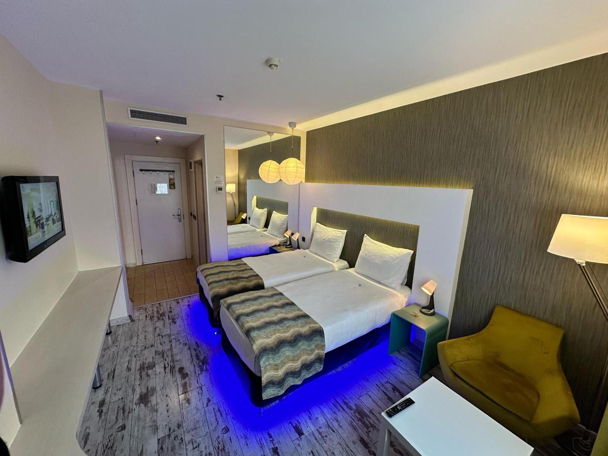 Tempo Hotel 4Levent Isztambul Kültér fotó