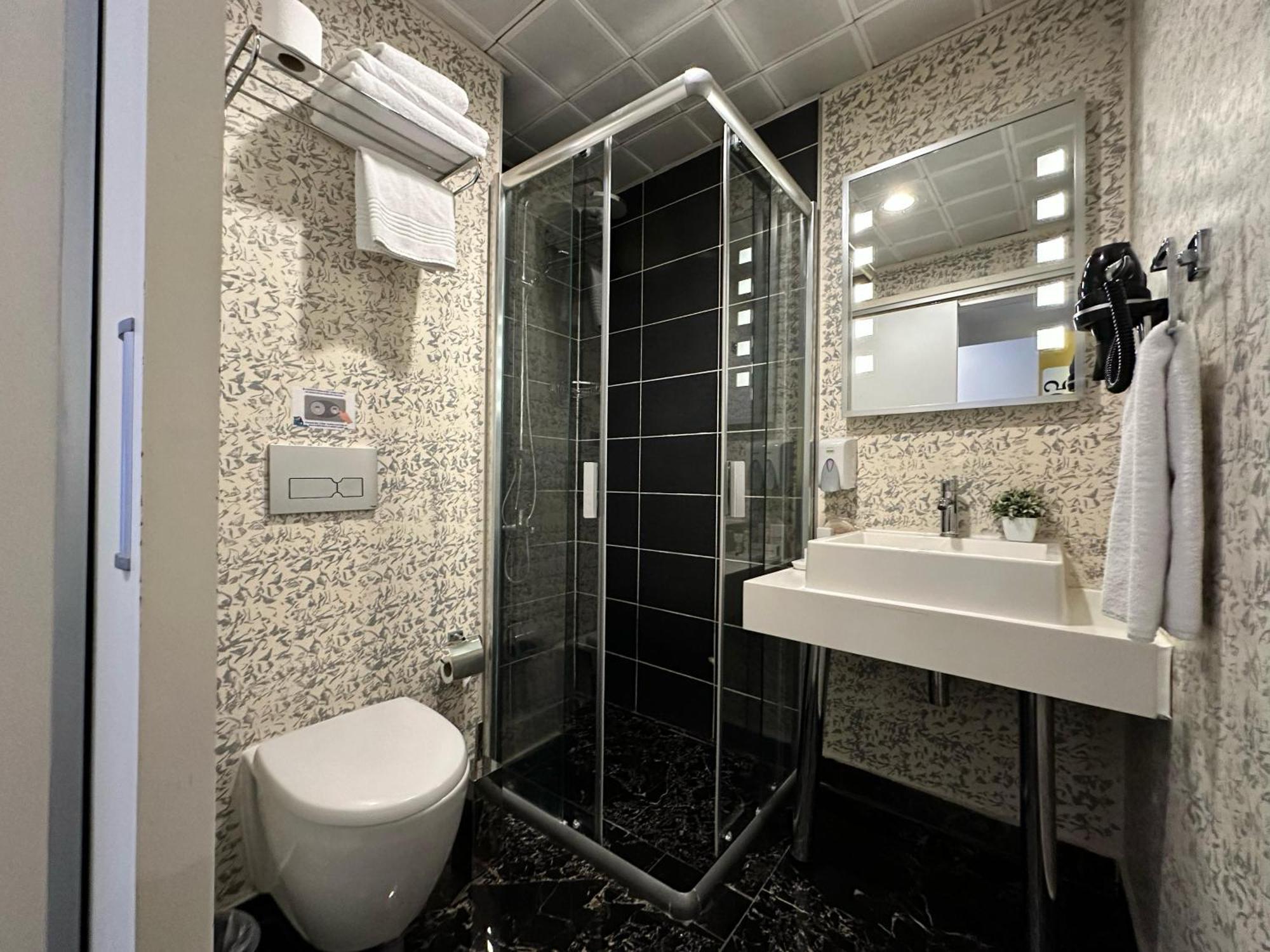 Tempo Hotel 4Levent Isztambul Kültér fotó