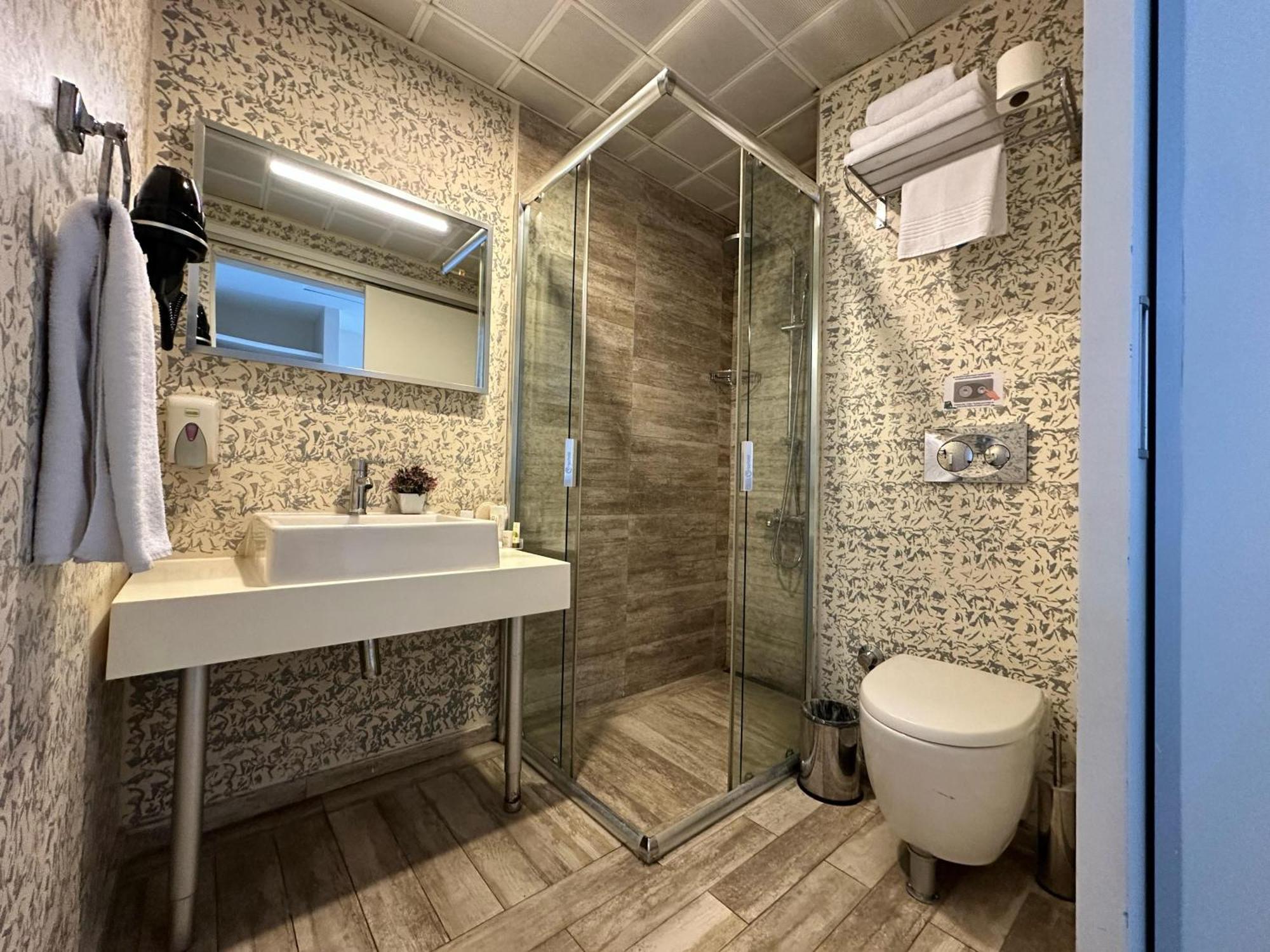 Tempo Hotel 4Levent Isztambul Kültér fotó